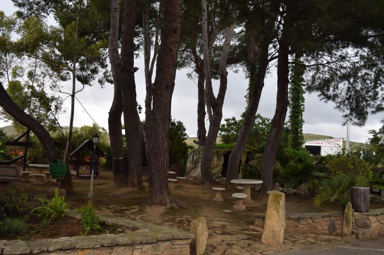 Hotel Garden Nuraminis Zewnętrze zdjęcie